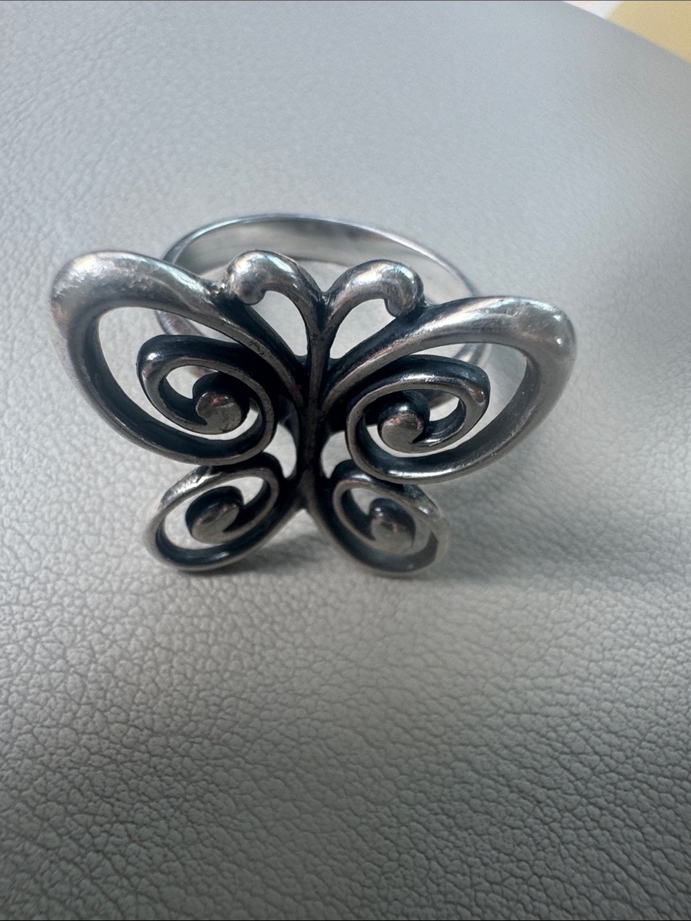 James Avery Retired Silver Butterfly Swirl Ring